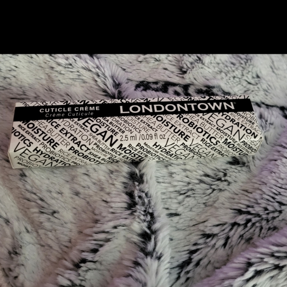 3 item for 21 mix&match or reg.priceNEW Londontown cuticle cream
